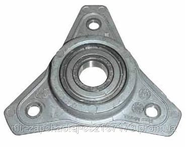 Блок подшипников, Опоры Барабана. Суппорт Ariston C00080841.080841 треугольная обойма под 6204
