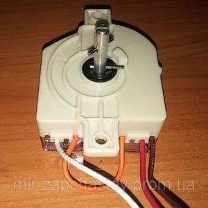 ST-040 (квадрат 3 пров,уши вертикально)